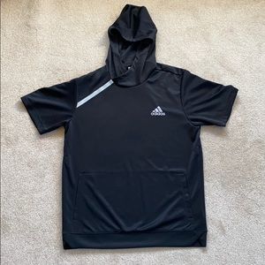 NEW Adidas men’s size medium Short Sleeve Hoodie
